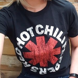 Red Hot chili peppers tshirt